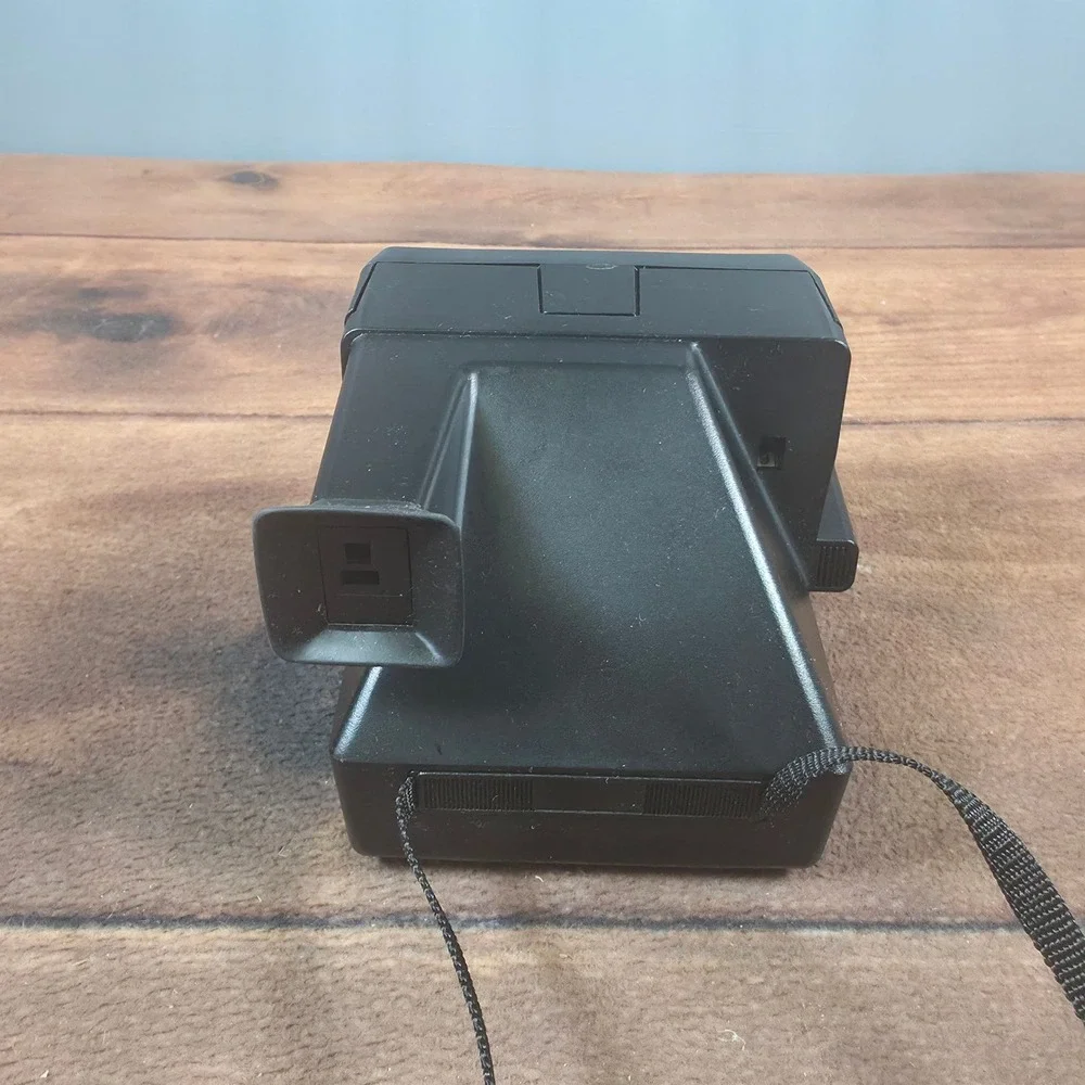 Polaroid OneStep 600 Instant Camera Black Good Vintage Rainbow Stripe with Box